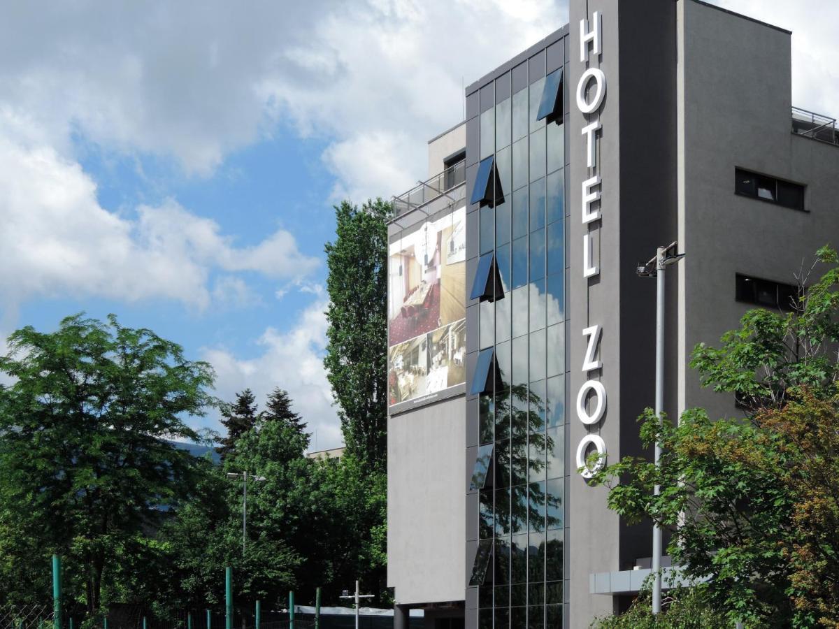 Hotel Zoo Sofia - Secured Paid Parking Exterior photo